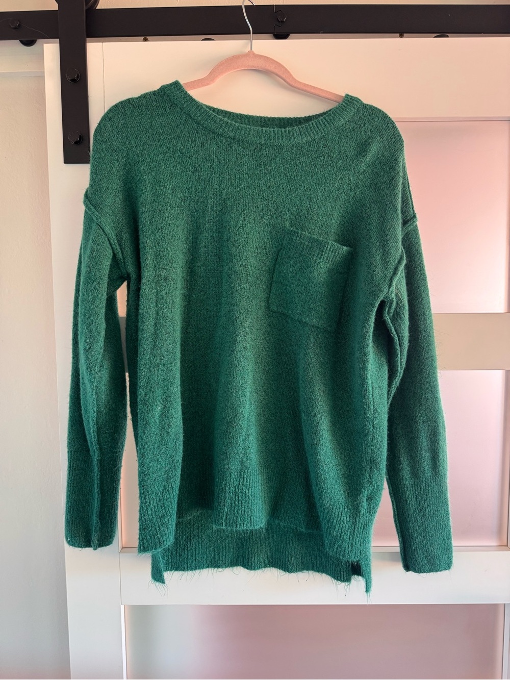Relaxed Green Crewneck Sweater with Pocket